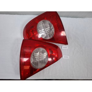 FEUX ARRIERE RENAULT CLIO