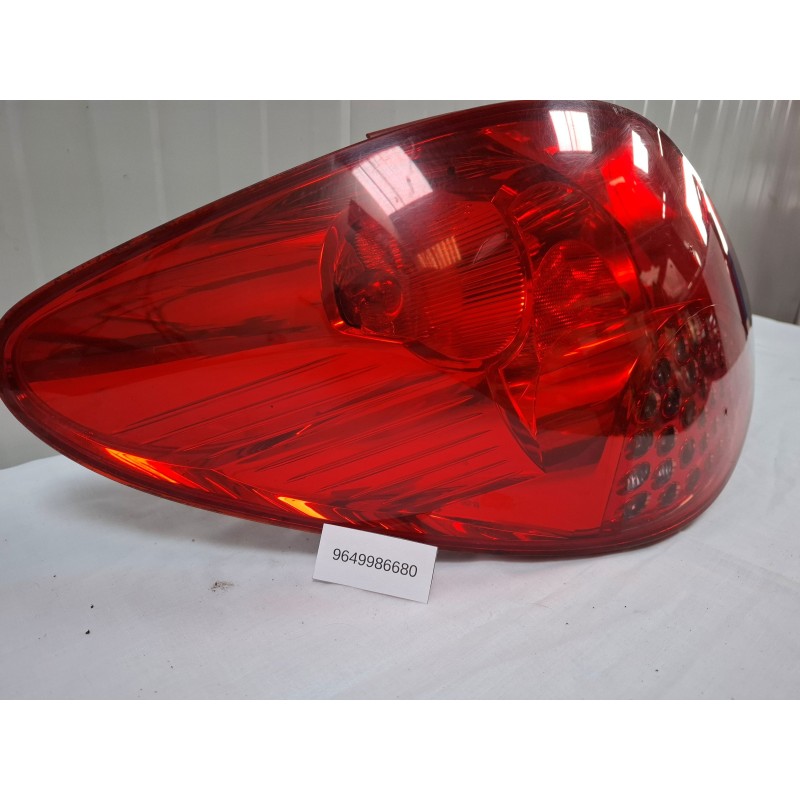 FEU ARRIERE PEUGEOT 207