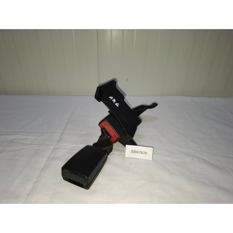 ATTACHE CEINTURE RENAULT CLIO