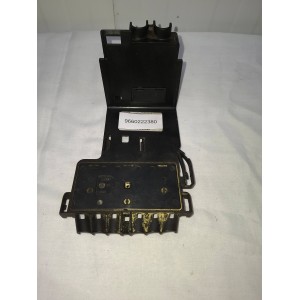 BOITIER FUSIBLES CITROEN / PEUGEOT