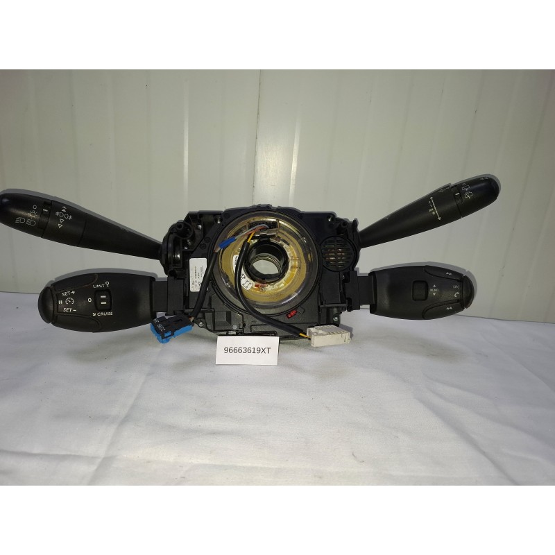 COMMANDE SOUS VOLANT CITROEN